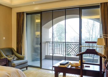 The Everlasting Comfort Screen Door is the Perfect Way to Level Up Your Next Summer Barbecue